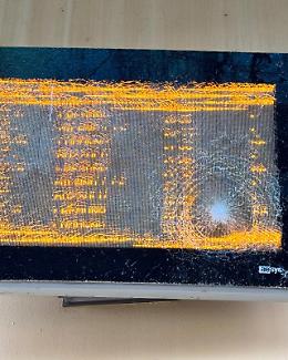 Vandali di nuovo in azione a Ponte d'Adda: monitor fuori uso