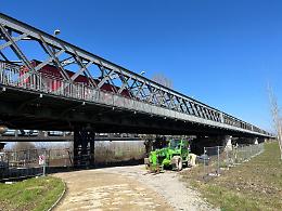 Ponte in barche e Tir: il dibattito è aperto