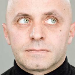 Fimacopie di Mario Biagini del suo nuovo giallo "La Belva di via San Gregorio" 