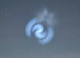 Una misteriosa spirale luminosa nel cielo di Corte de' Frati