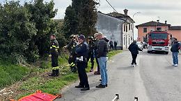 Cadavere ritrovato nel canale di via Mazzini