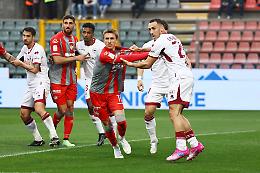 Pazza Cremonese: va sotto due volte ma rimonta. Con il Cittadella arriva un punto (2-2)