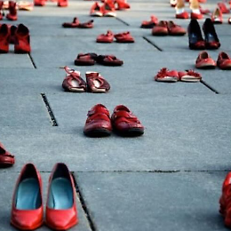 Inaugurazione Panchina Rossa, convegno e spettacolo 