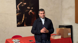 Don Gianluca Mangeri e il coraggio della speranza nelle corsie d’ospedale
