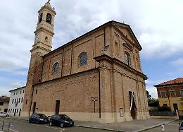 Parrocchiale libera dall’impalcatura