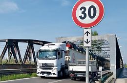 Ponte sul Po, mezzi pesanti e controlli: «C’entra anche la città»