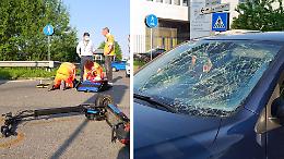 Travolto da un'auto mentre va in monopattino, 30enne grave