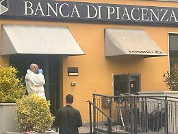 Assalto all’alba al bancomat: colpo con esplosivo alla Banca di Piacenza