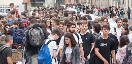 Scuola: le classi si svuotano, il calo è di 170 iscritti