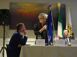 Alessandro Zaffanella alla conviviale del Rotay: Artista a tutto tondo