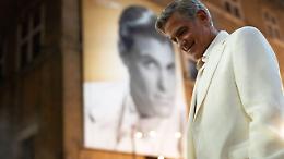 La prima immagine del film girato a Caorso con George Clooney e Adam Sandler