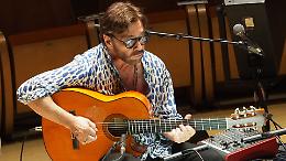 Al Di Meola, una chitarra che crea mondi sonori