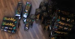 Droga esilarante nelle case popolari: scoperta maxi scorta