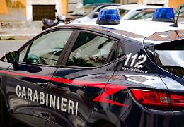 Scippata sul treno, il ladro scappa con la borsa