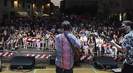 StraDeejay da record, oltre 4.500 persone in centro