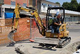 Restrizioni sui cantieri, stop al lavoro nelle ore roventi