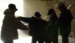Rapina ‘firmata’ baby gang, così il branco semina il caos