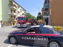 Paura in via Monsignor Cappellazzi: incendio in un appartamento, un'anziana intossicata