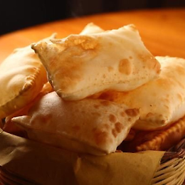 Tradizionale Festa d'Estate: musica e... torta fritta!