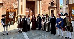 Alla ricerca di comparse e figuranti