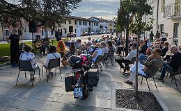 Castelleone festeggia la rinascita di piazza Borgo Serio