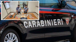 'Market' della droga: arrestati padre, madre e figlio