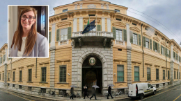 Rischiano di essere investite sulle strisce, il conducente del pullman a processo