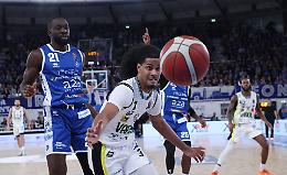 Vanoli con il cuore, ma vince Brescia