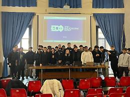 Venti aziende si raccontano al Torriani