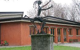 Le famiglie: &laquo;Stiamo con le maestre&raquo;