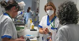 Esplosione di contagi: scatta il piano ricoveri