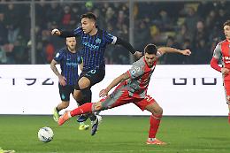 L'Inter segna, la Cremonese non punge ed &egrave; sotto 2-0 all'intervallo