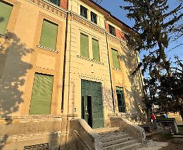 Petizione per salvare la primaria