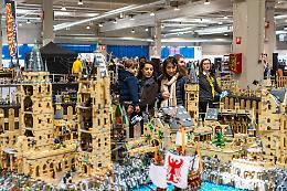 Cremona&Bricks 2026: la citt&agrave; si trasforma in un mondo di mattoncini