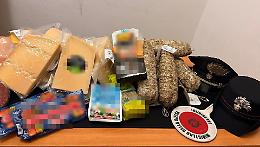 Ruba al supermercato con un complice, bloccato da un carabiniere fuori servizio