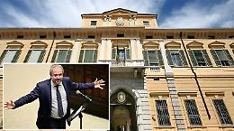 Borghi diffamato sui social, 5mila euro di risarcimento