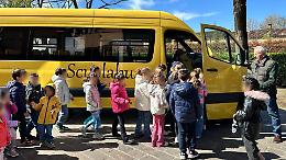 Nuovo scuolabus: inaugurato grazie al sostegno delle aziende