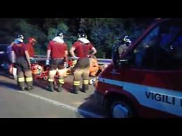 VIDEO Scontro frontale lungo la strada per Cassano, soccorritori in azione