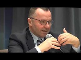 L'intervento del sottosegretario Luciano Pizzetti