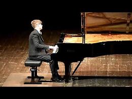 VIDEO Il recital di Pavel Kolesnikov al Comunale