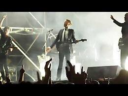 VIDEO1 Il concerto dei Franz Ferdinand in piazza del Comune a Cremona
