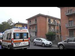 I soccorsi ai protagonisti della lite familiare in via Olona