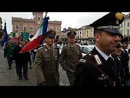 25 Aprile:  sfilata con labari, stendardi e bandiere