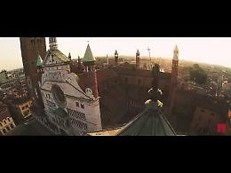 Pro Cremona, con un drone dieci amici raccontano la città