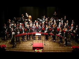 VIDEO Concerto di Natale della banda Estudiantina in teatro comunale a Casalmaggiore
