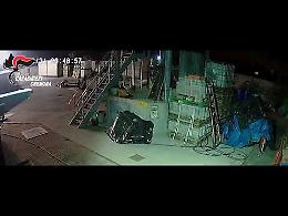 VIDEO Operazione Black out, i ladri di rame ripresi durante i furti