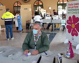Oglio Po, un anno al centro vaccinale: “Abbiamo lavorato con il cuore”