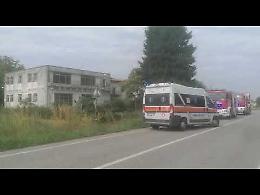 VIDEO Fuoristrada lungo la bassa per Casalmaggiore, auto si ribalta
