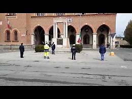 VIDEO Coronavirus, la commemorazione a Castelvetro Piacentino