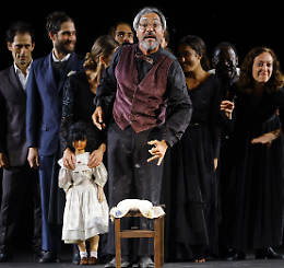 Teatro: "Pupo di Zucchero - La festa dei morti" di Emma Dante